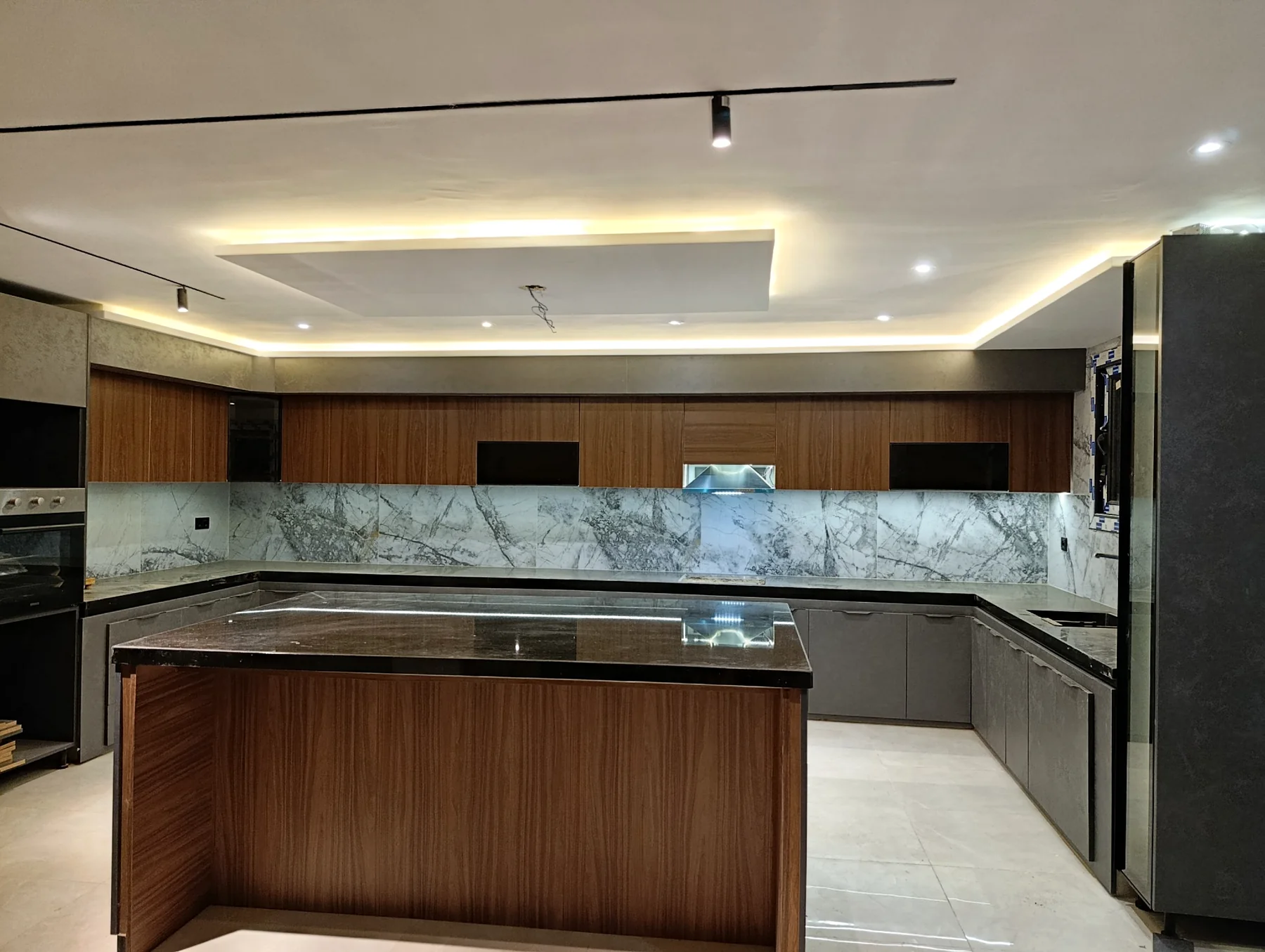 Cuisine sur mesure réalisée par Dekori